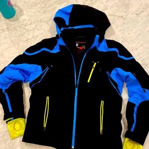 Men’s Spyder medium snowboarding jacket
